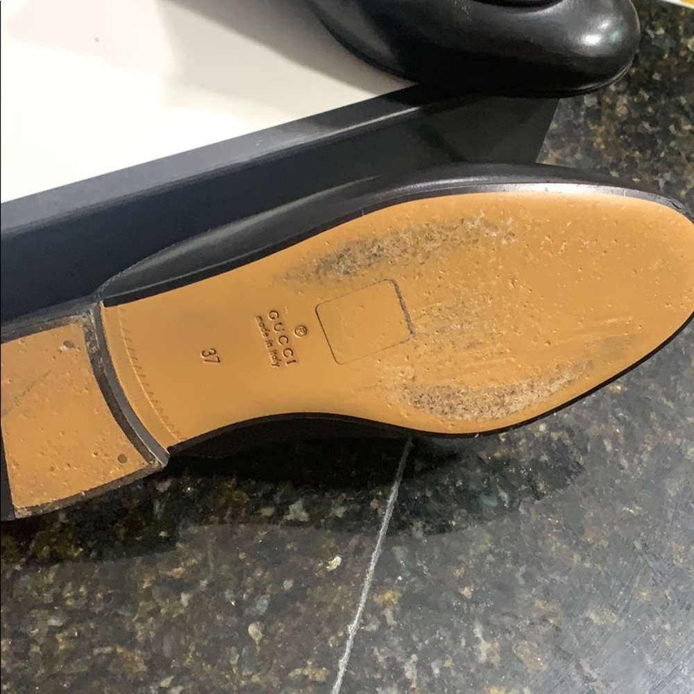 Gucci Black Leather Horsebit Mule Flats with Gold Hardware - Picture 2 of 5